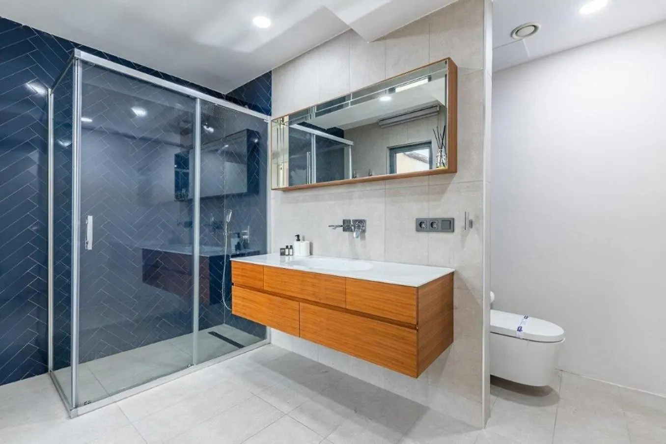 Penthouse Duplex 4Br25Bath Terrace Views! #258 Apartment Istanbul