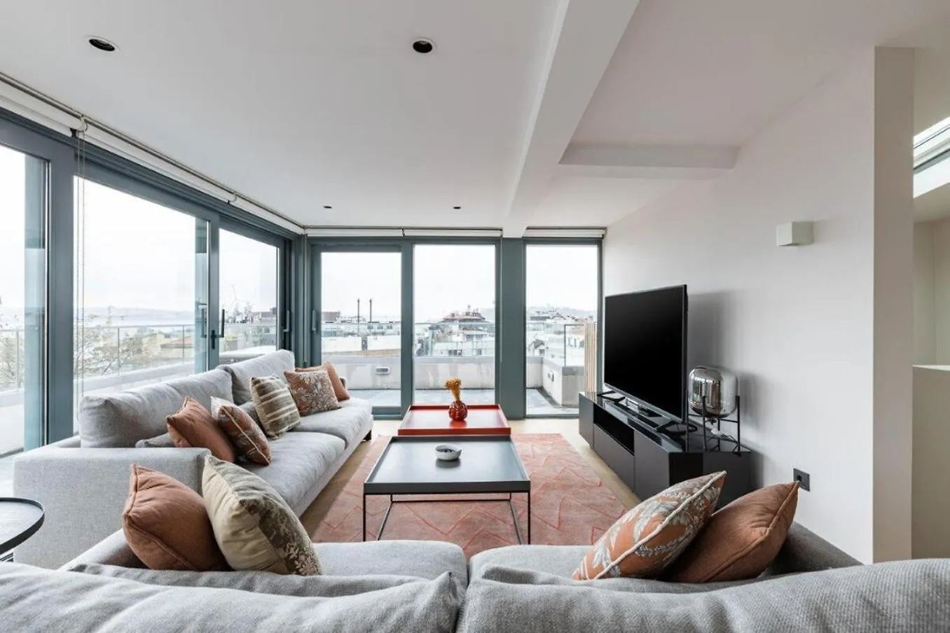 Penthouse Duplex 4Br25Bath Terrace Views! #258 Apartment Istanbul 0*,